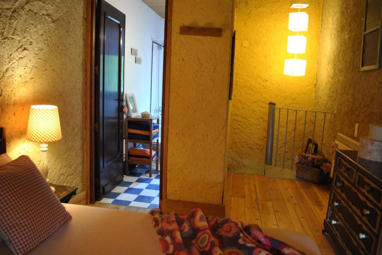 Masia El Carcaba - Moli Del Pont. Cornudella de Montsant Exteriör bild